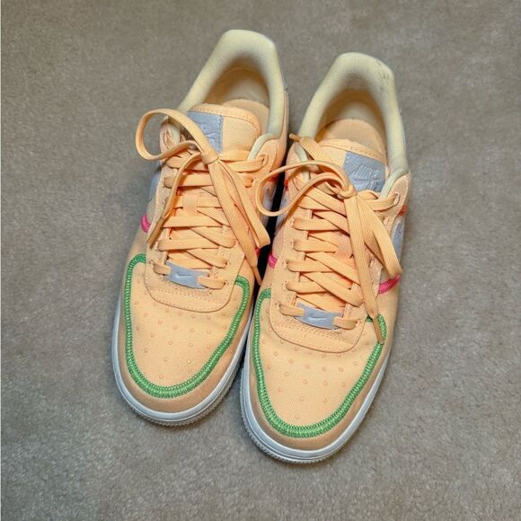 Women’s Nike Neon Orange Air Force Ones Sz 8 - Picture 2 of 7
